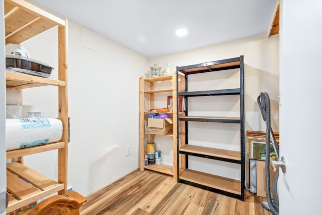 Building Photo - Totally update and impeccably maintained 4...