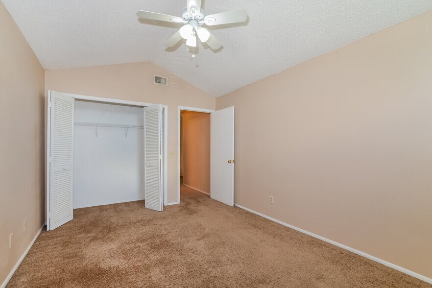 Building Photo - 2066 Inge Ct