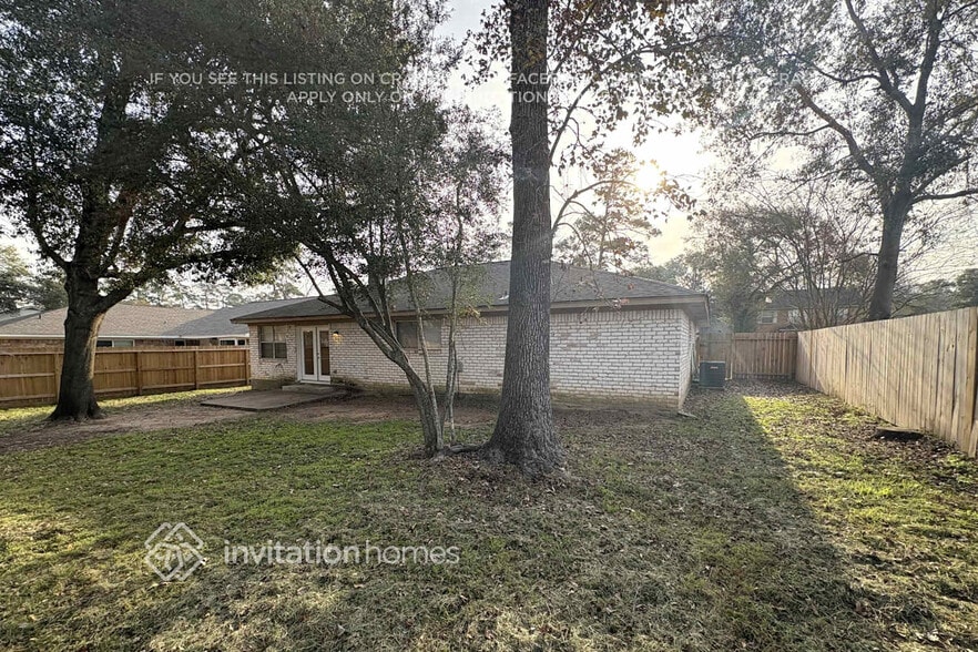 Building Photo - 8322 Autumn Willow Dr