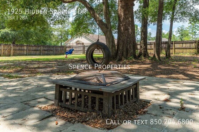 Building Photo - 1925 Hidden Springs Dr