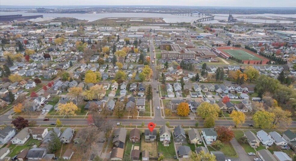 Building Photo - 4333 W 8th St