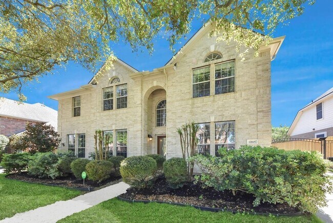 Building Photo - 12815 Dadebrook Ct