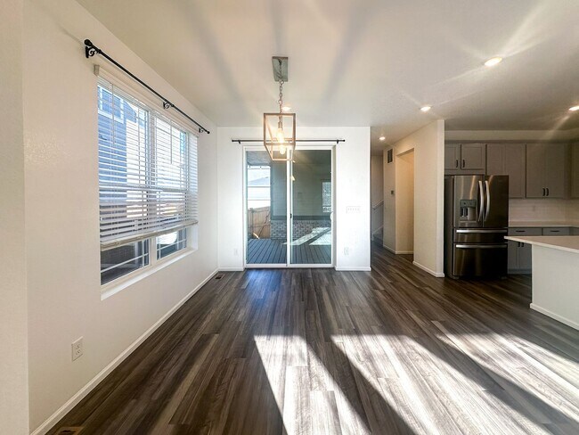 Building Photo - 17430 Pacific Peak Cir