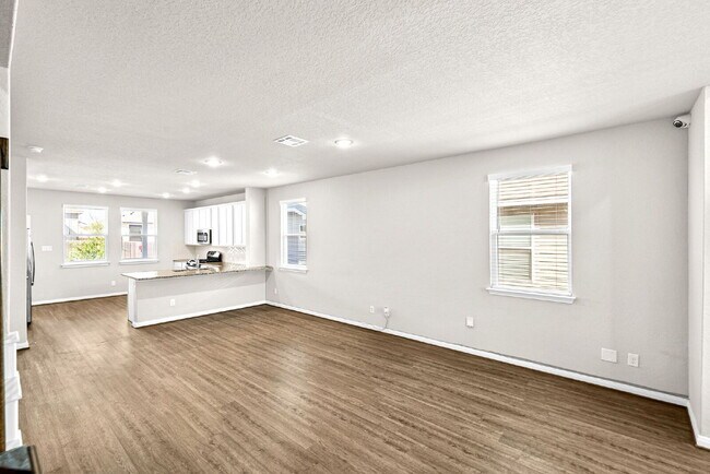 Building Photo - A Bright and Spacious Home Designed for Co...