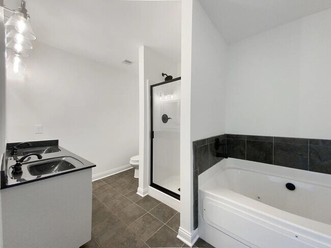 Building Photo - 1575 Cobra Ln