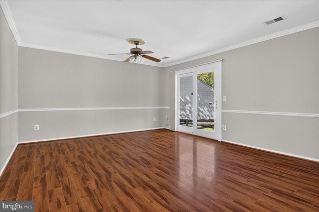 Building Photo - 18 Dudley Ct