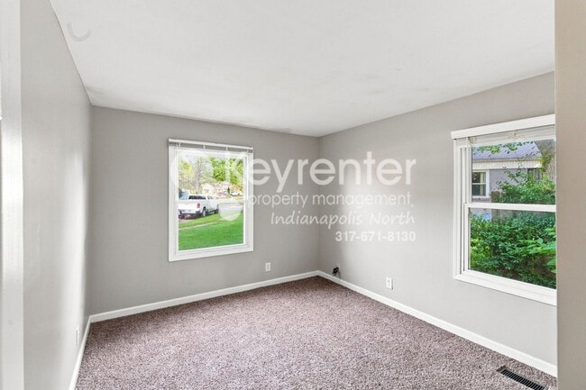 Building Photo - 3710 Chateau Ct