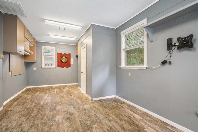 Building Photo - 50 N Cochrans Green Cir