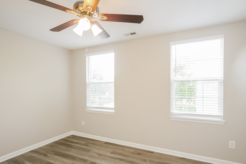 Building Photo - 4310 Blue Spruce Ct