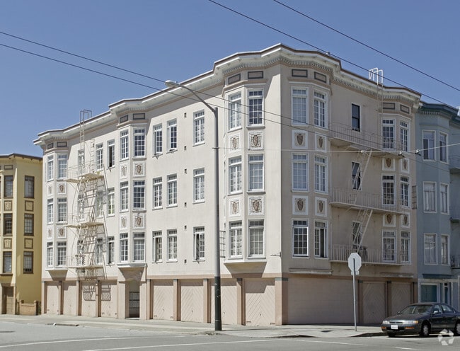 Primary Photo - 3155 Octavia St