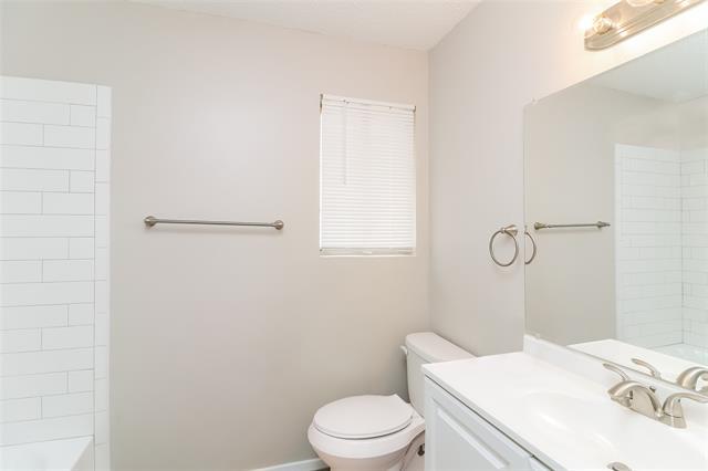 Building Photo - 103 Sherry Ct