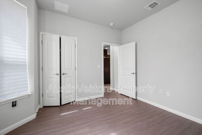 Building Photo - 8908 Cattalo Ln