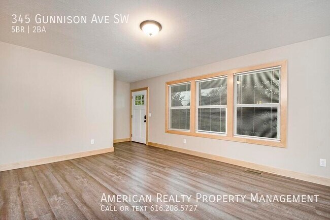 Building Photo - 345 Gunnison Ave SW