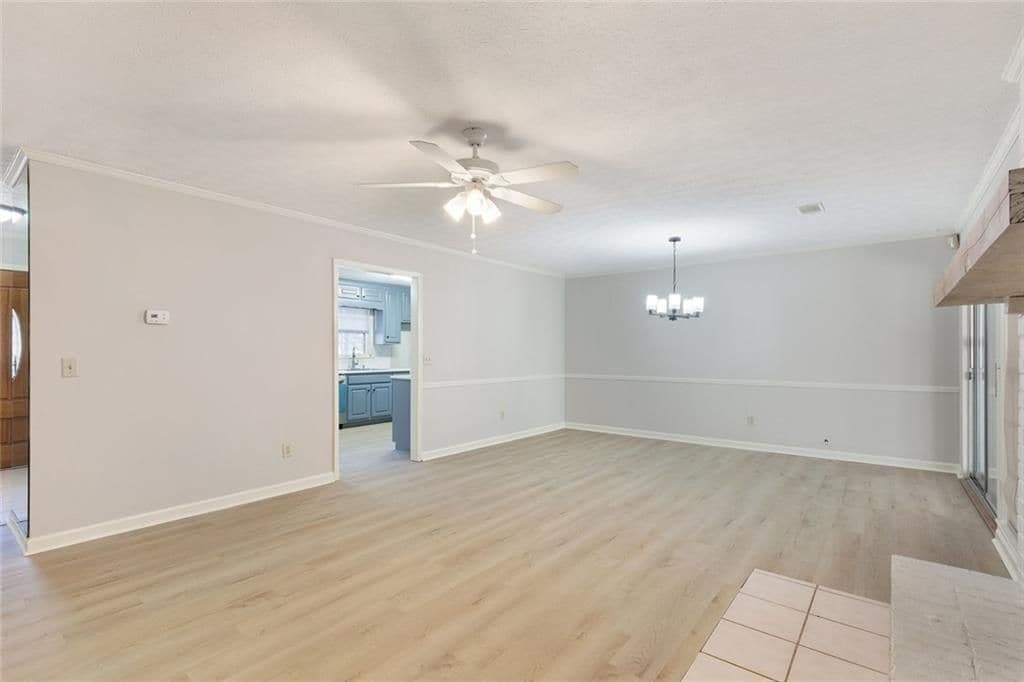 Building Photo - 390 Tidwell Rd