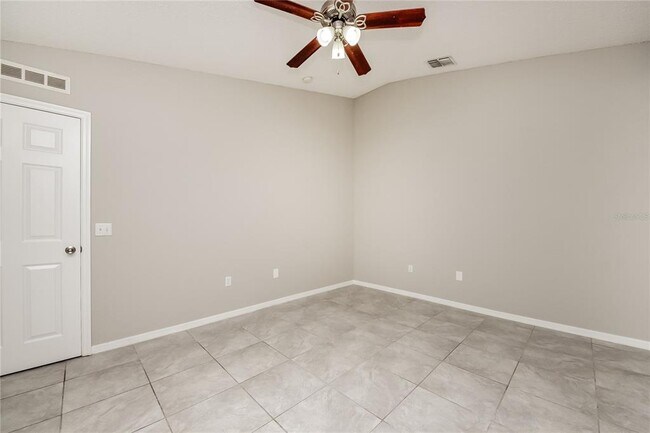 Building Photo - 1330 Dover Dr