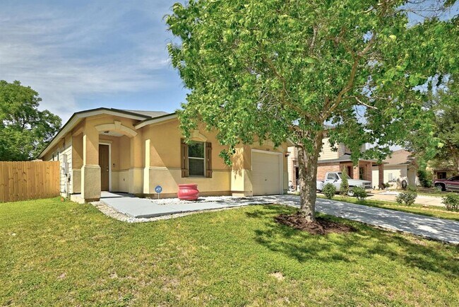 Building Photo - 5307 Apple Orchard Ln