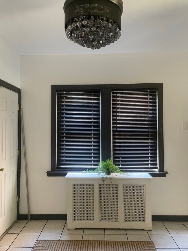 Eat in kitchen - 499 Highland Ave