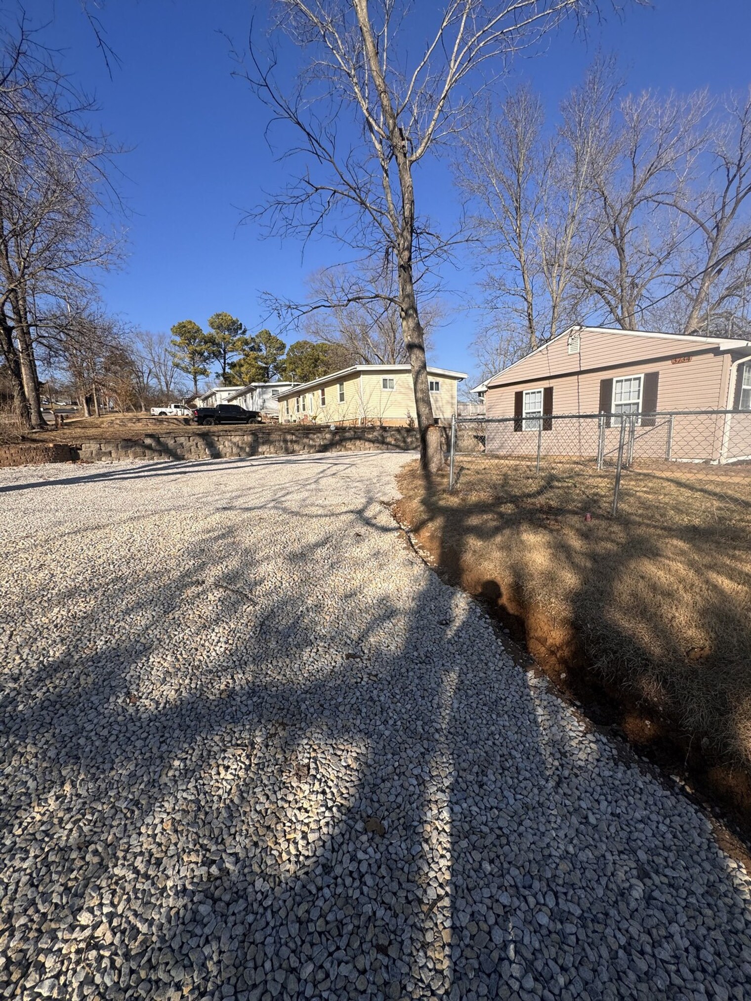 Building Photo - 5765 Heritage-SI ID1472906P