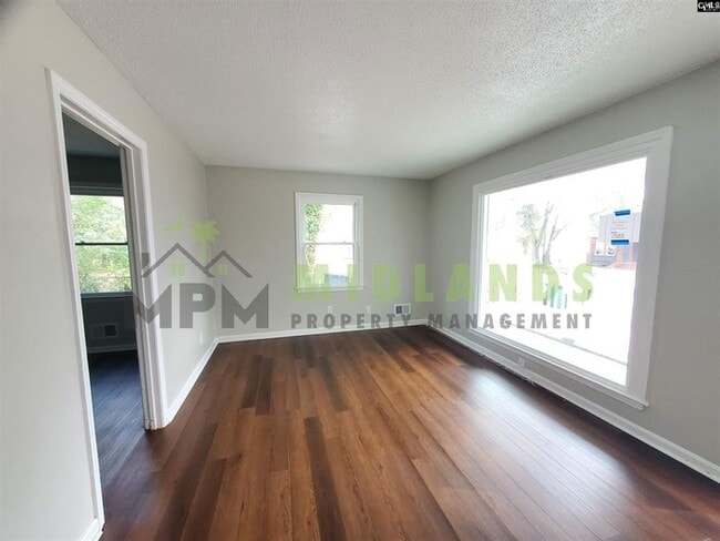 Building Photo - 2613 Magnolia St
