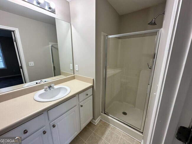 Building Photo - 4295 Youngstown Cir