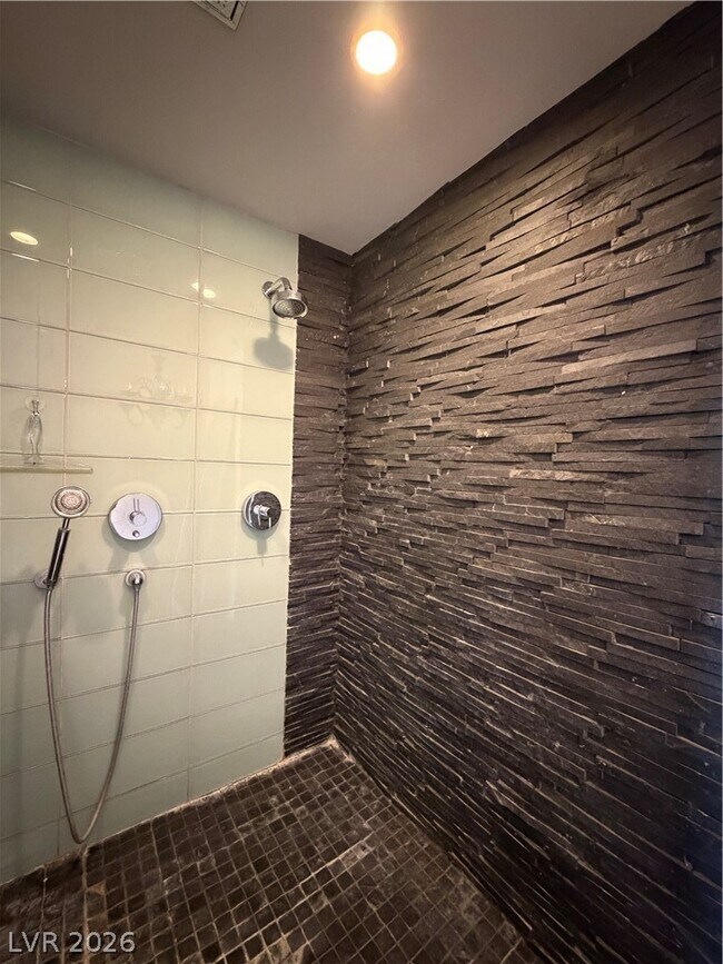 Building Photo - 3988 Delos Dr