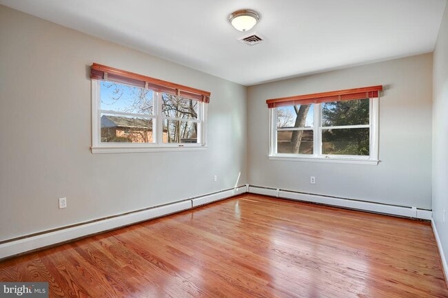 Building Photo - 7525 Salem Rd