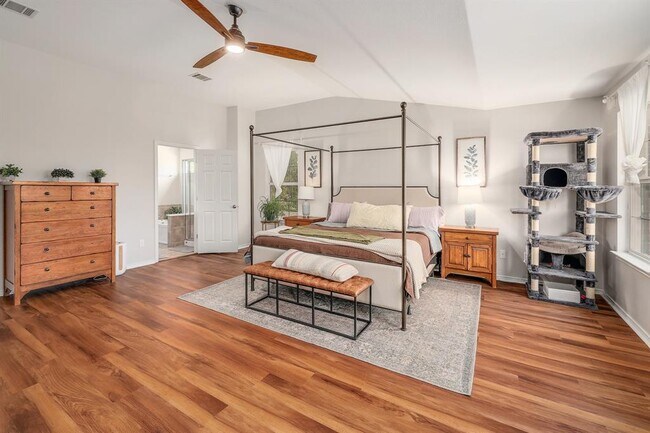 Building Photo - 1305 Horseshoe Ranch Dr