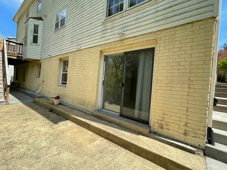 Building Photo - 13946 Marblestone Dr
