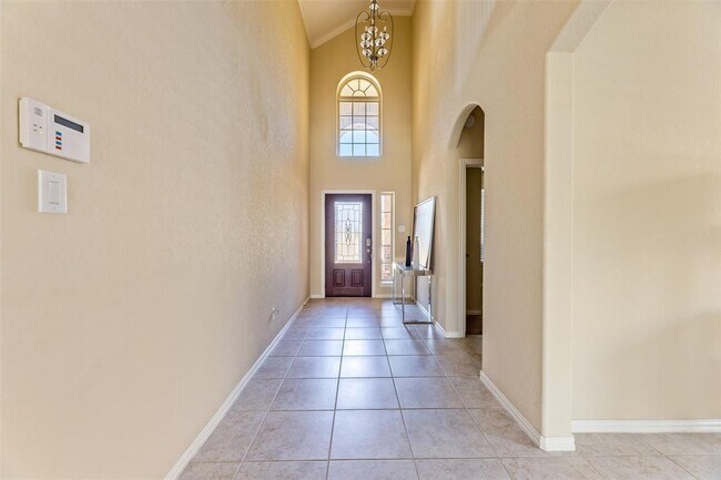 Building Photo - 6811 Peach Mill Ln