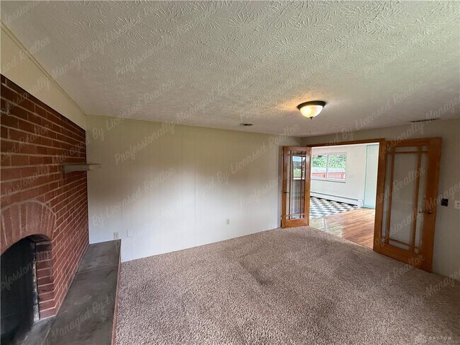 Building Photo - 2190 Turnbull Rd