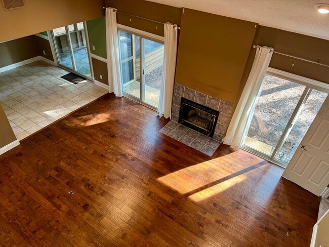 Building Photo - Classic Three Bedroom Home in Hilton Head ...