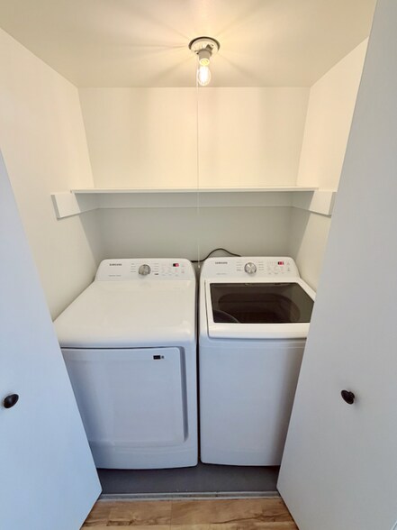 Building Photo - 9614 Marston Ln