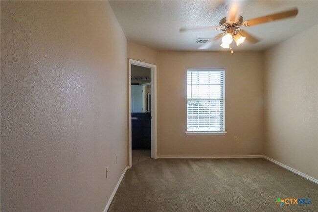 Building Photo - 1125 Brown Rock Dr