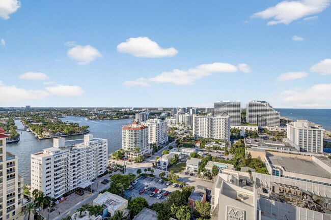 Building Photo - 151 N Seabreeze Blvd