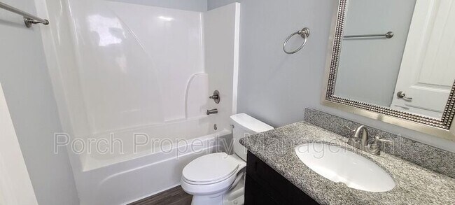 Building Photo - 2008 W Gregory St