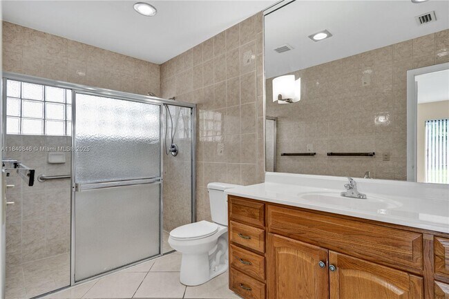 Building Photo - 8825-8885 SW 85th Ave