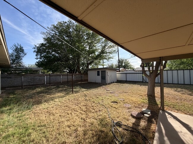 Building Photo - 56 Ridgecrest Dr