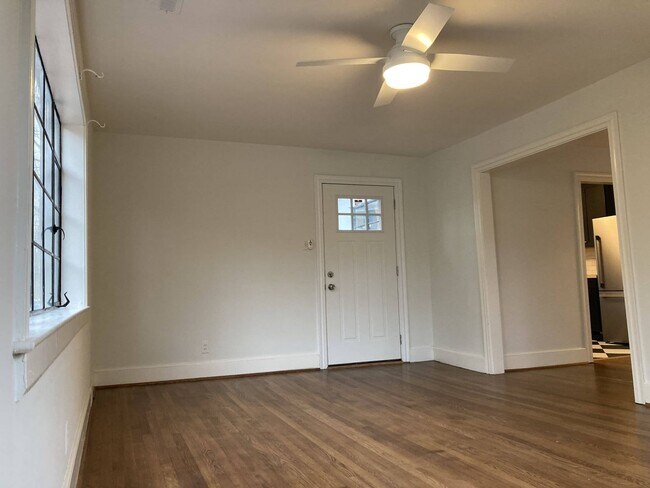 Building Photo - 3212 Alabama Ave