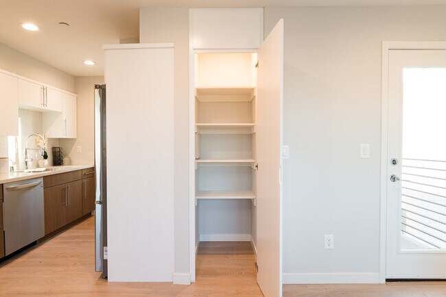 Building Photo - Two Bedroom Town Home-style Like Near NoHo...