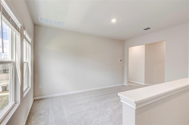 Building Photo - 133 Silverleaf Spur