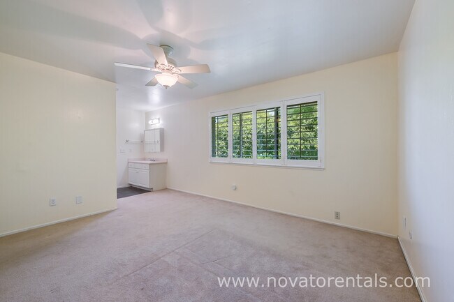 Building Photo - 65 Santa Maria Dr