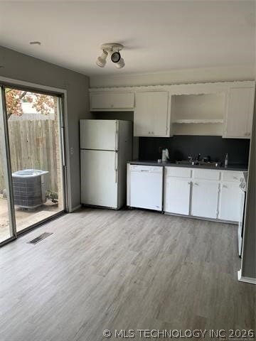 Building Photo - 2113 S Birmingham Ct
