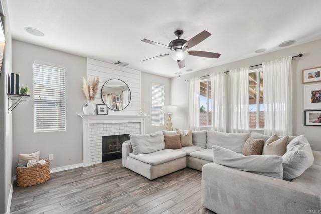 Building Photo - 80549 Tinsley Ave