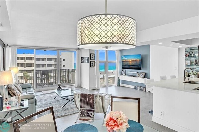 Building Photo - 525 N Ocean Blvd