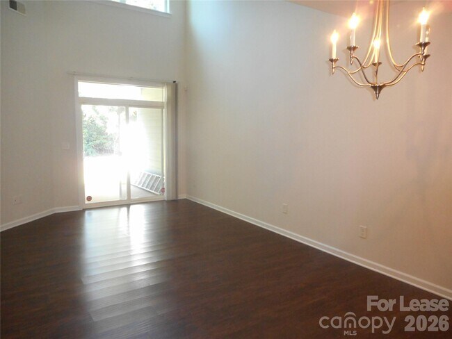 Building Photo - 5522 Harris Cove Dr