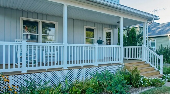 Building Photo - 52 Ludger Ave