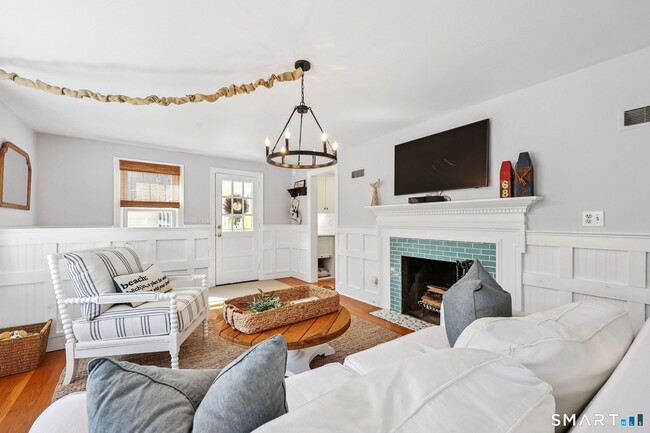 Building Photo - 899 Ocean Ave