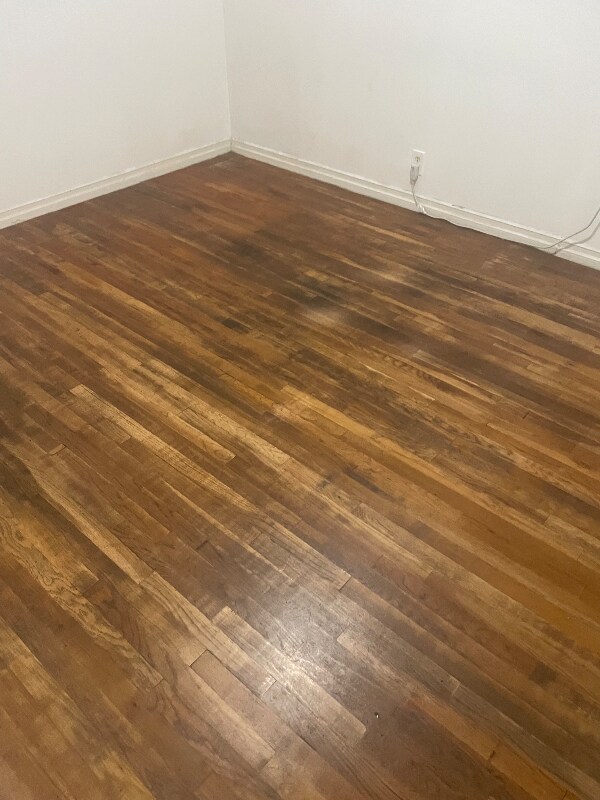 Building Photo - 5853 Virginia Ave