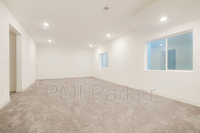 Building Photo - 6354 Stablecross Trl