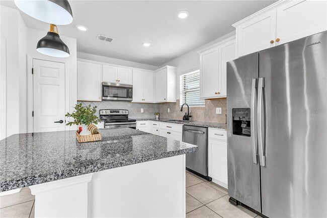 Building Photo - 747 Citrus Isle Dr